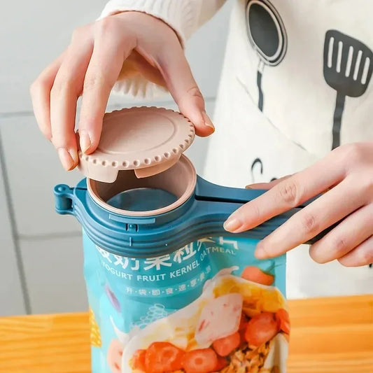 2pcs Food Storage Bag Sealing Clips Plastic Cap Sealer Clip with Pour Spouts Snack Candy Storage Keep Food Fresh Kitchen Gadgets